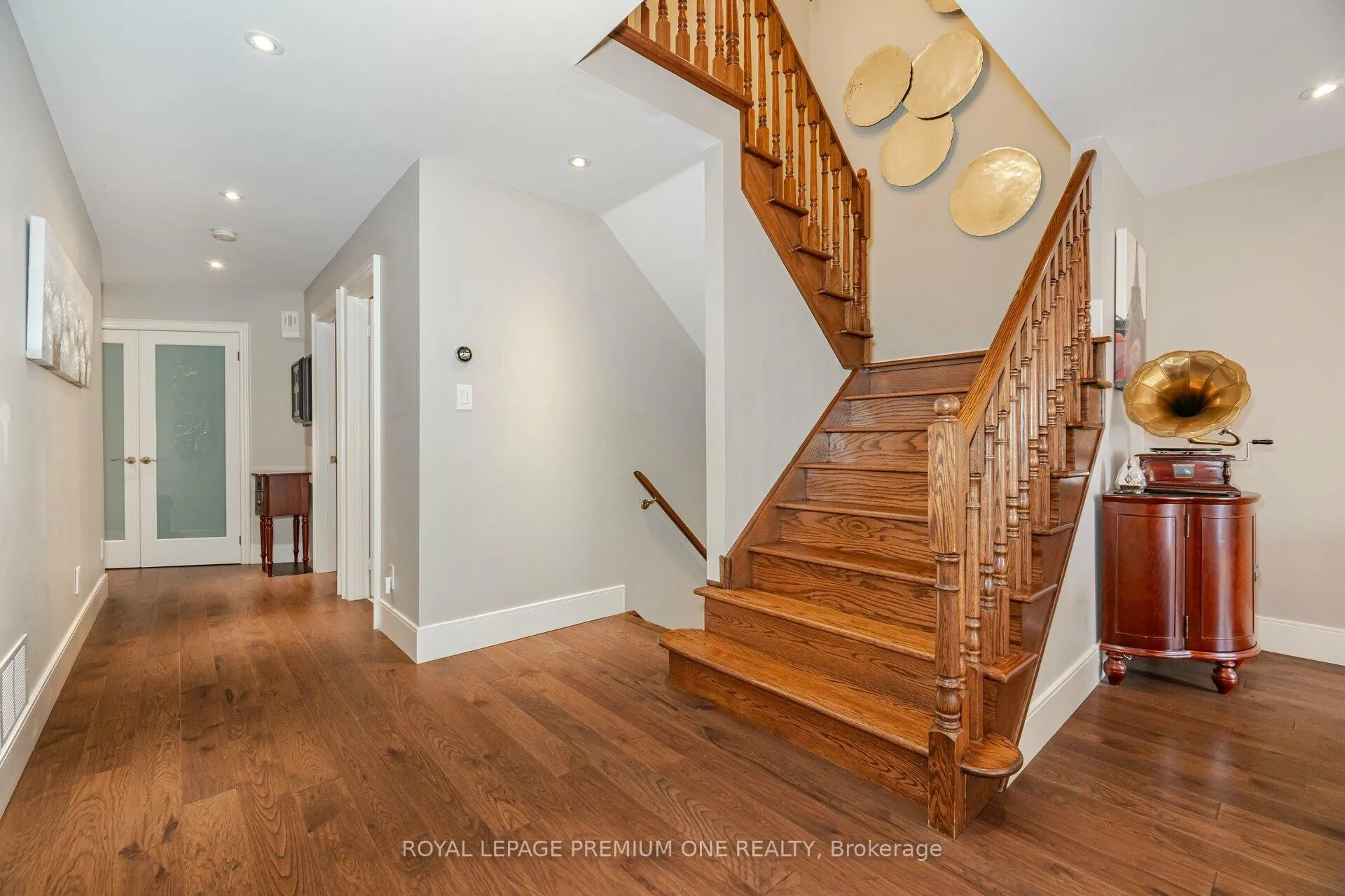 Photo 16 of 27 Giotto Crescent, Vaughan, Maple — HOMEH