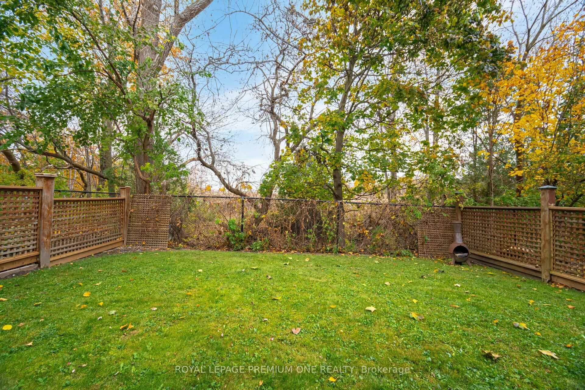 Photo 33 of 27 Giotto Crescent, Vaughan, Maple — HOMEH