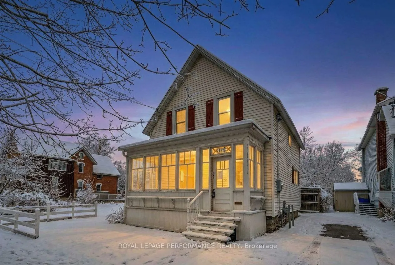 Photo 2 of 115 Fifth Street E, Cornwall — HOMEH