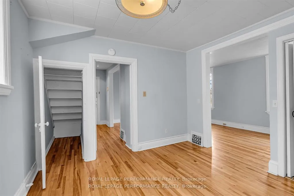 Photo 11 of 115 Fifth Street E, Cornwall — HOMEH