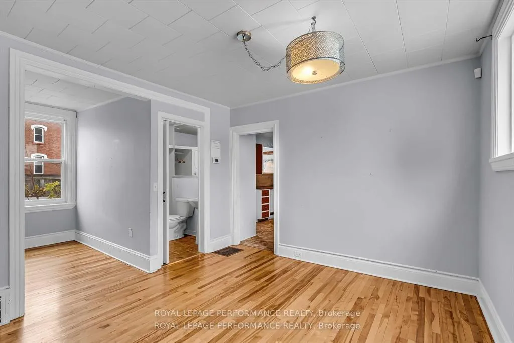 Photo 12 of 115 Fifth Street E, Cornwall — HOMEH