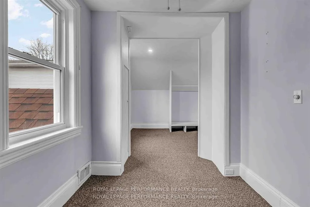 Photo 29 of 115 Fifth Street E, Cornwall — HOMEH