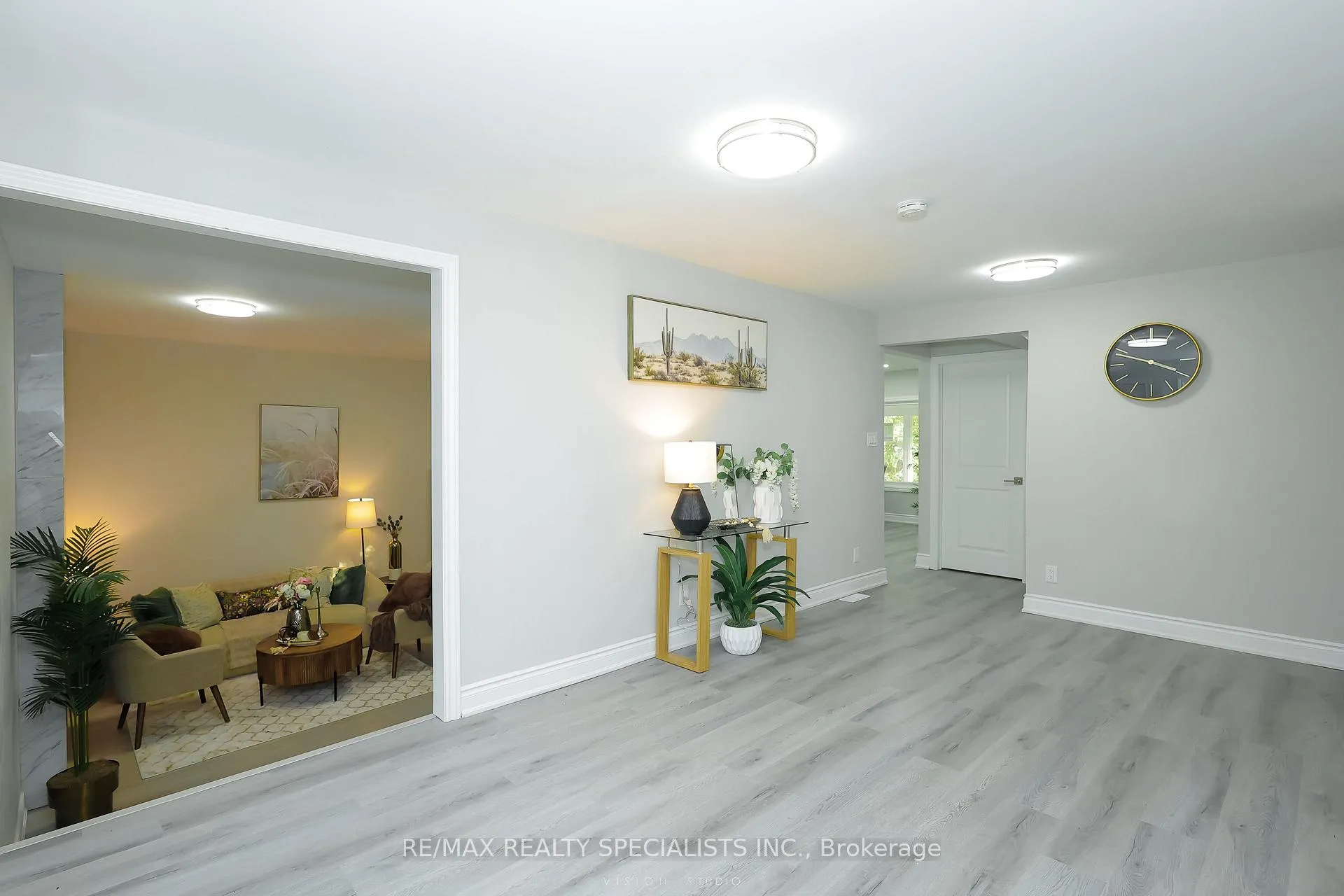 Photo 8 of 7020 Dunn Street, Niagara Falls, Arad/Fallsview — HOMEH