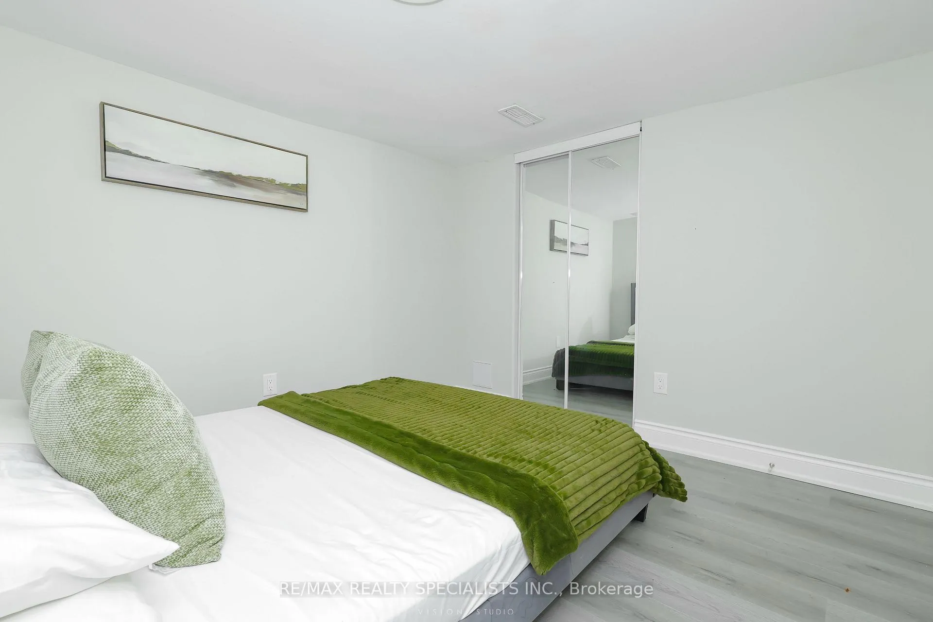 Photo 30 of 7020 Dunn Street, Niagara Falls, Arad/Fallsview — HOMEH
