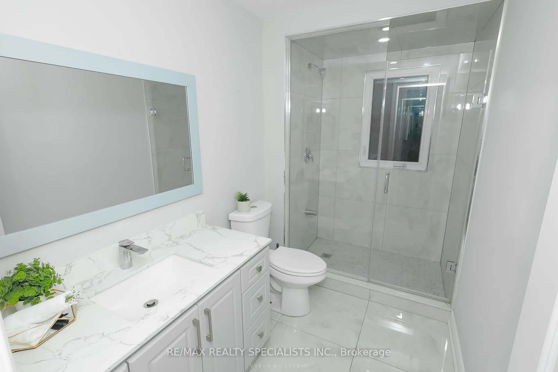 Photo 36 of 7020 Dunn Street, Niagara Falls, Arad/Fallsview — HOMEH