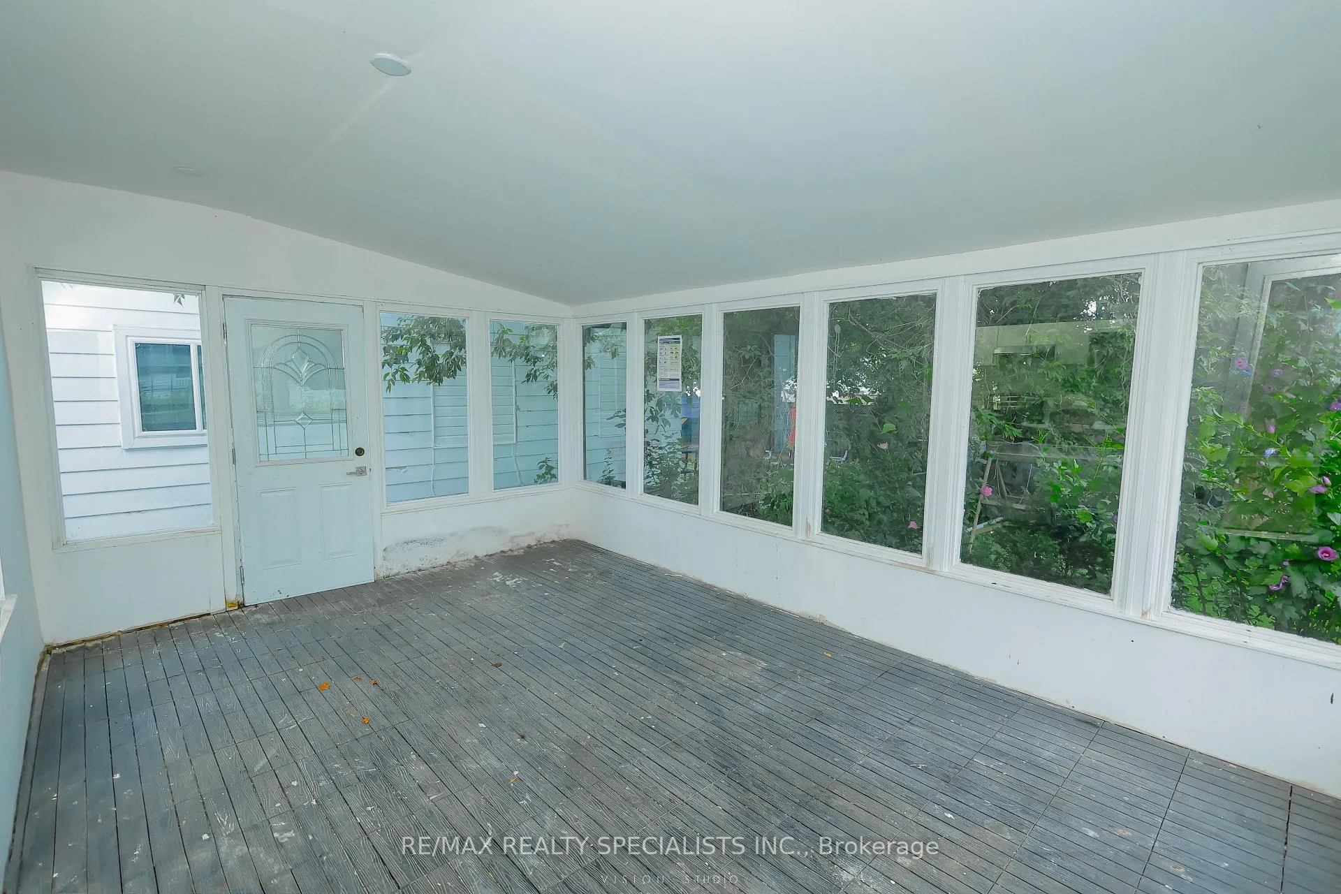 Photo 49 of 7020 Dunn Street, Niagara Falls, Arad/Fallsview — HOMEH