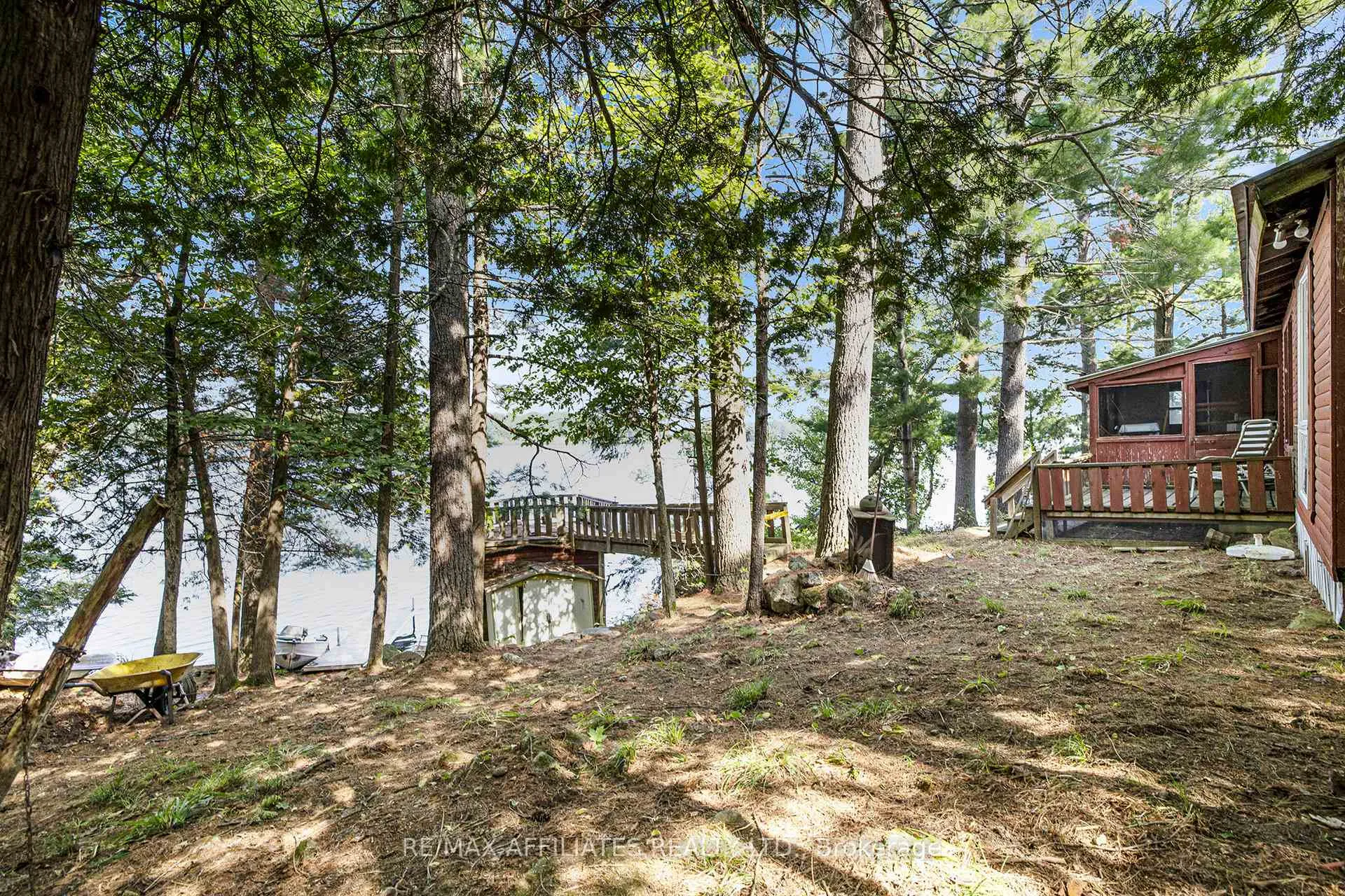 Photo 3 of 25252 Eagle Lake, Frontenac, Frontenac Centre — HOMEH
