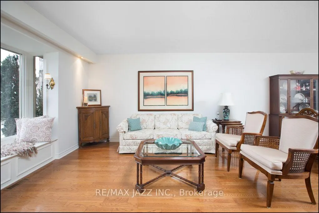 Photo 4 of 783 Millbank Road, Pickering, Amberlea — HOMEH
