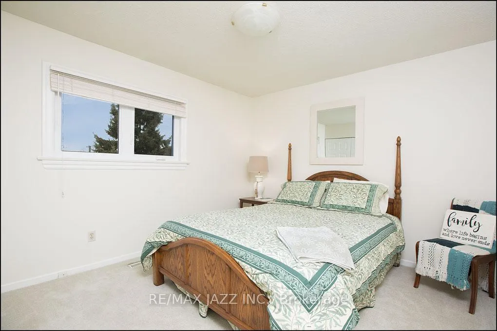 Photo 21 of 783 Millbank Road, Pickering, Amberlea — HOMEH
