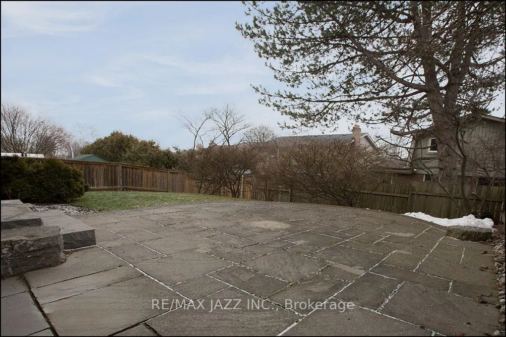 Photo 26 of 783 Millbank Road, Pickering, Amberlea — HOMEH