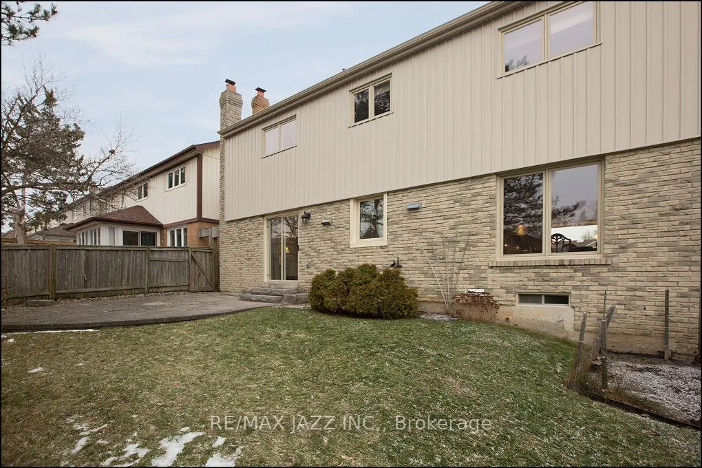 Photo 27 of 783 Millbank Road, Pickering, Amberlea — HOMEH