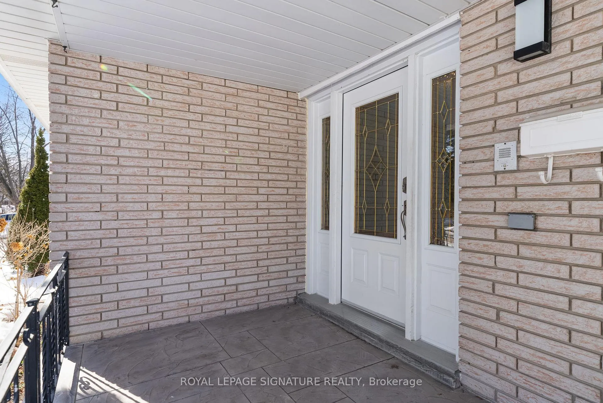 Photo 2 of 30 John Dexter Place, Markham, Sherwood-Amberglen — HOMEH