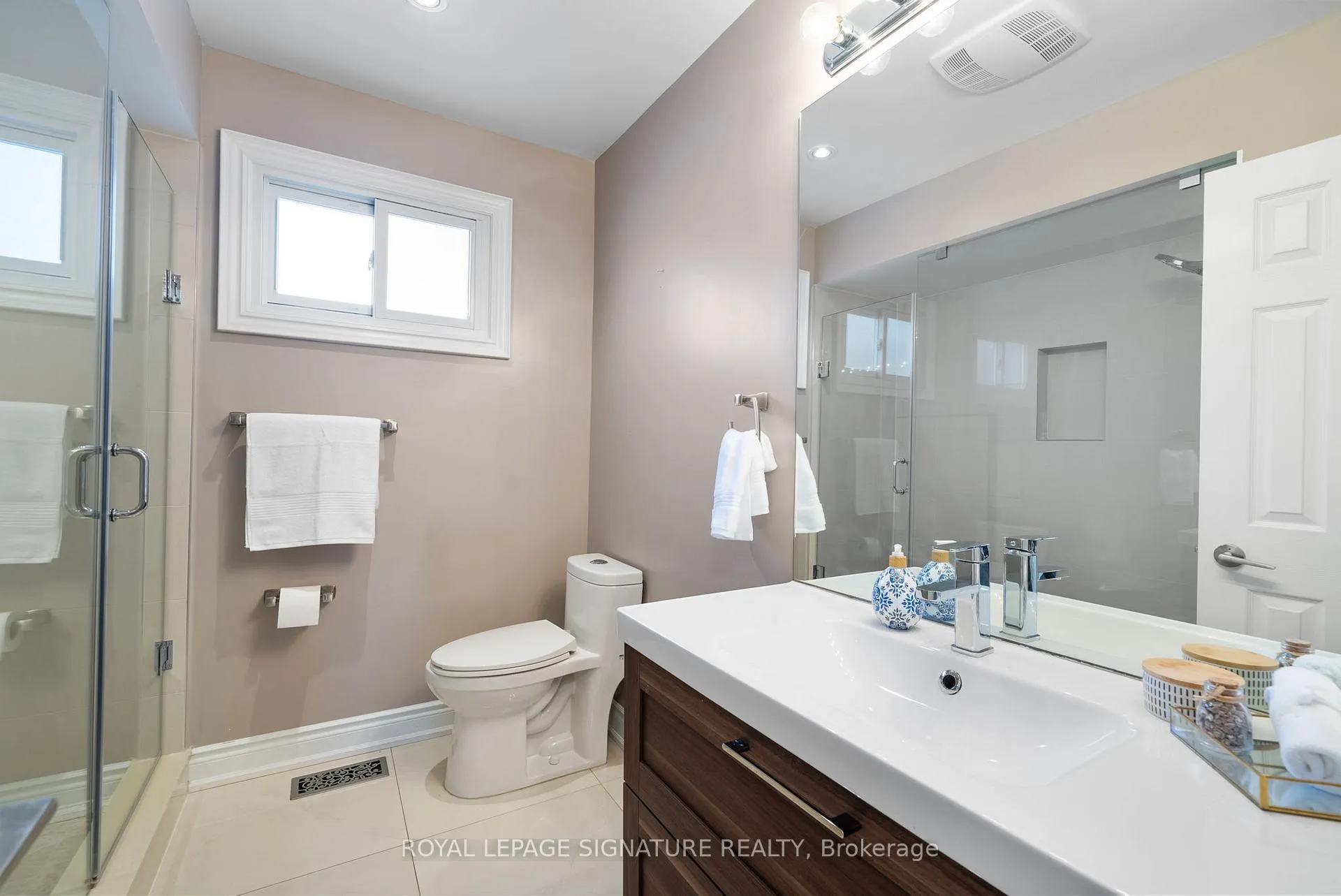Photo 22 of 30 John Dexter Place, Markham, Sherwood-Amberglen — HOMEH