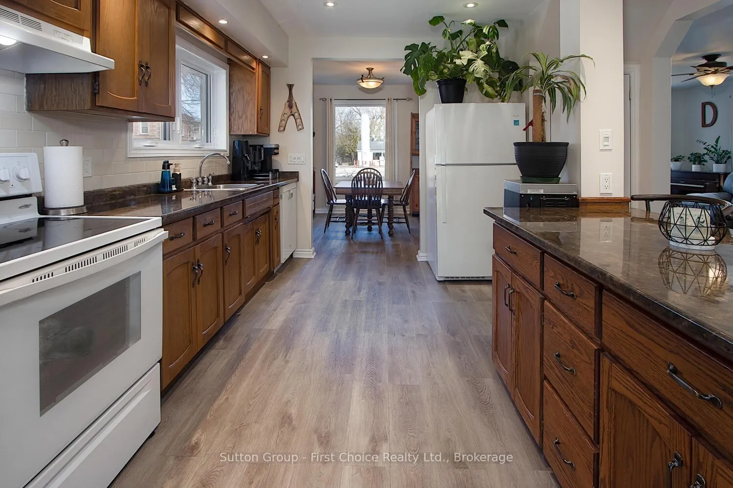 Photo 14 of 183 Huron Road, Perth South, Sebringville — HOMEH