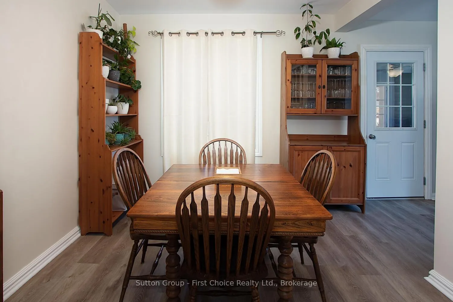 Photo 20 of 183 Huron Road, Perth South, Sebringville — HOMEH