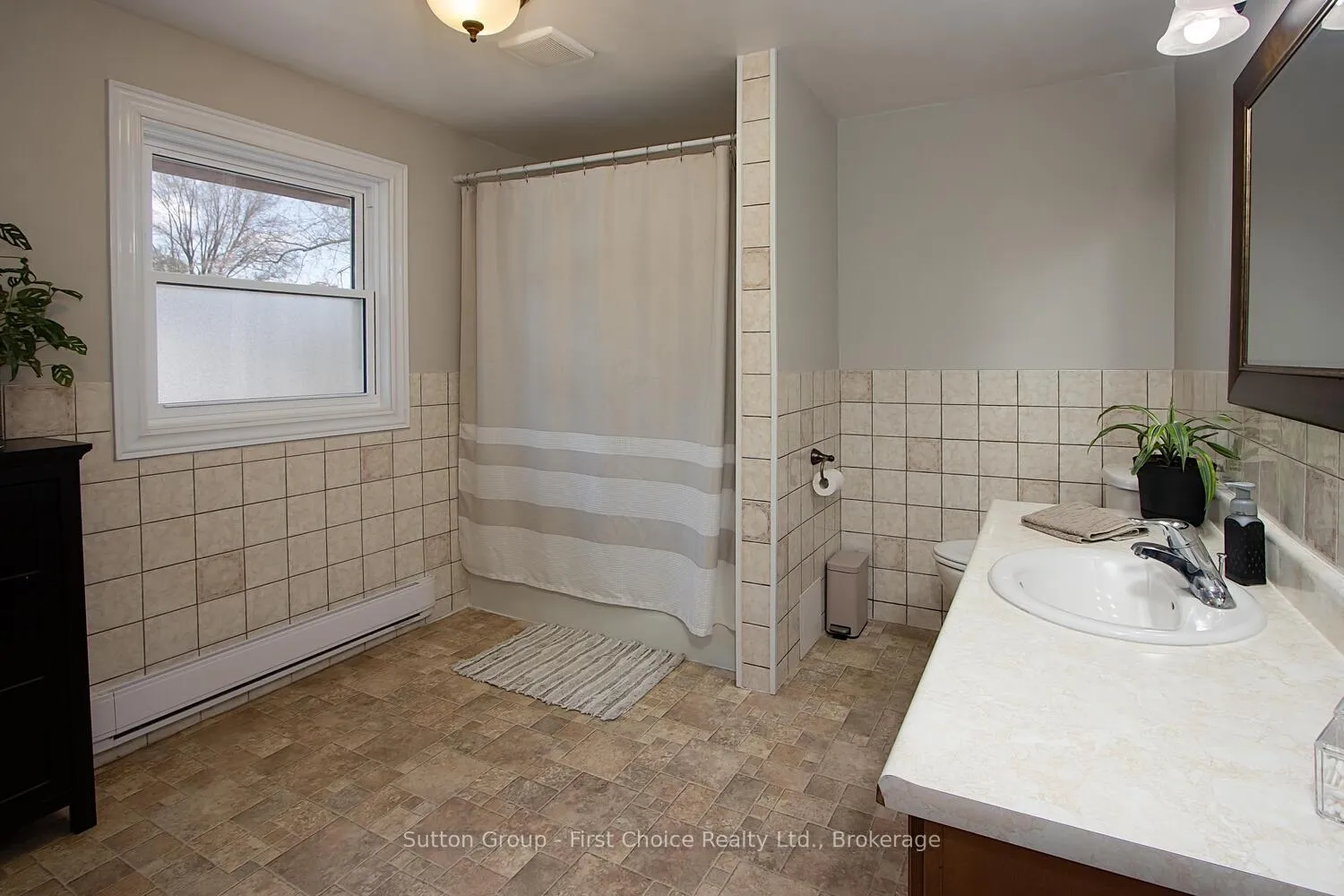Photo 22 of 183 Huron Road, Perth South, Sebringville — HOMEH