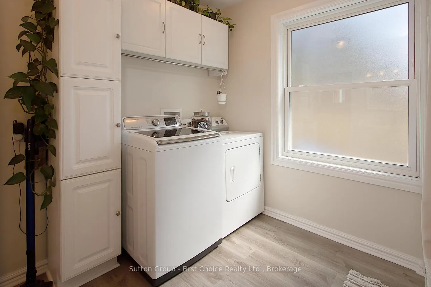 Photo 23 of 183 Huron Road, Perth South, Sebringville — HOMEH