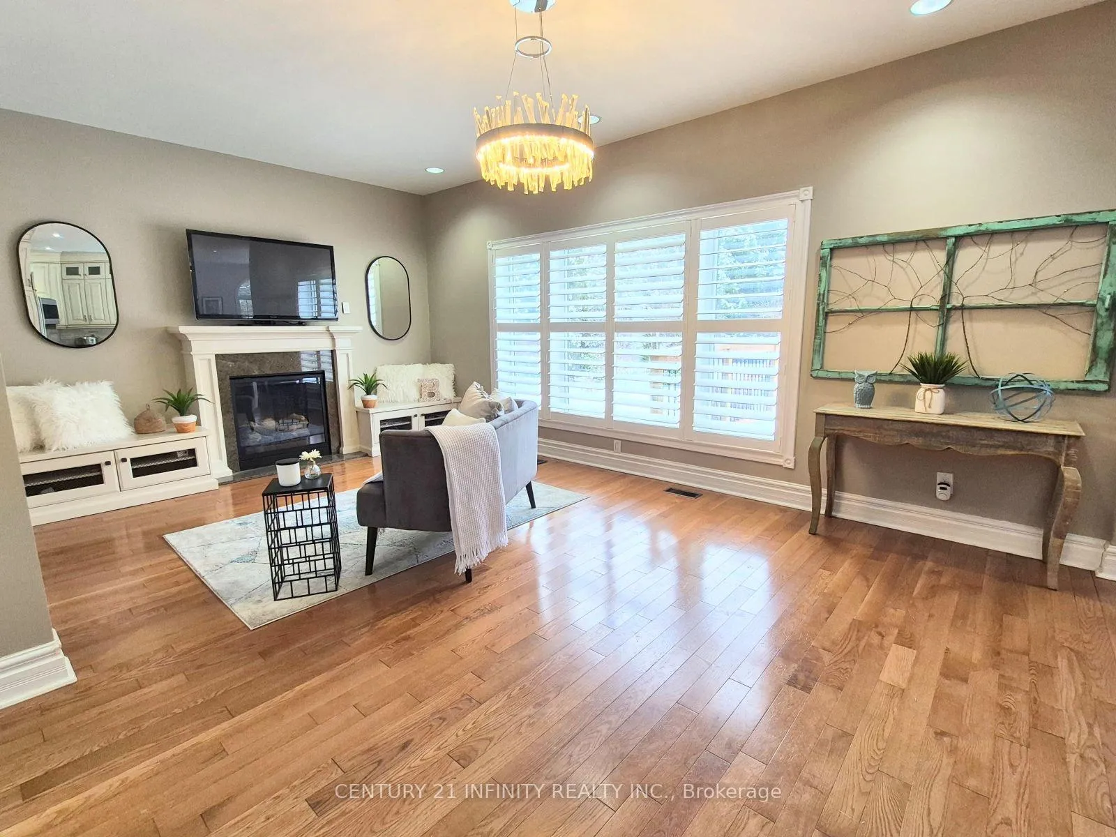 Photo 17 of 10 Prince Rupert Drive, Clarington, Courtice — HOMEH