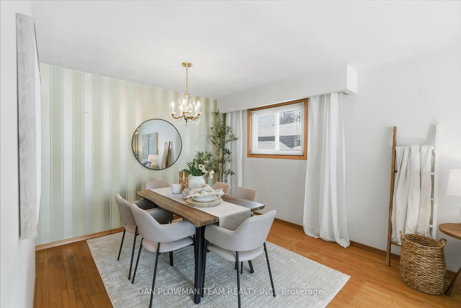 Photo 8 of 268 Nipigon Street, Oshawa, McLaughlin — HOMEH