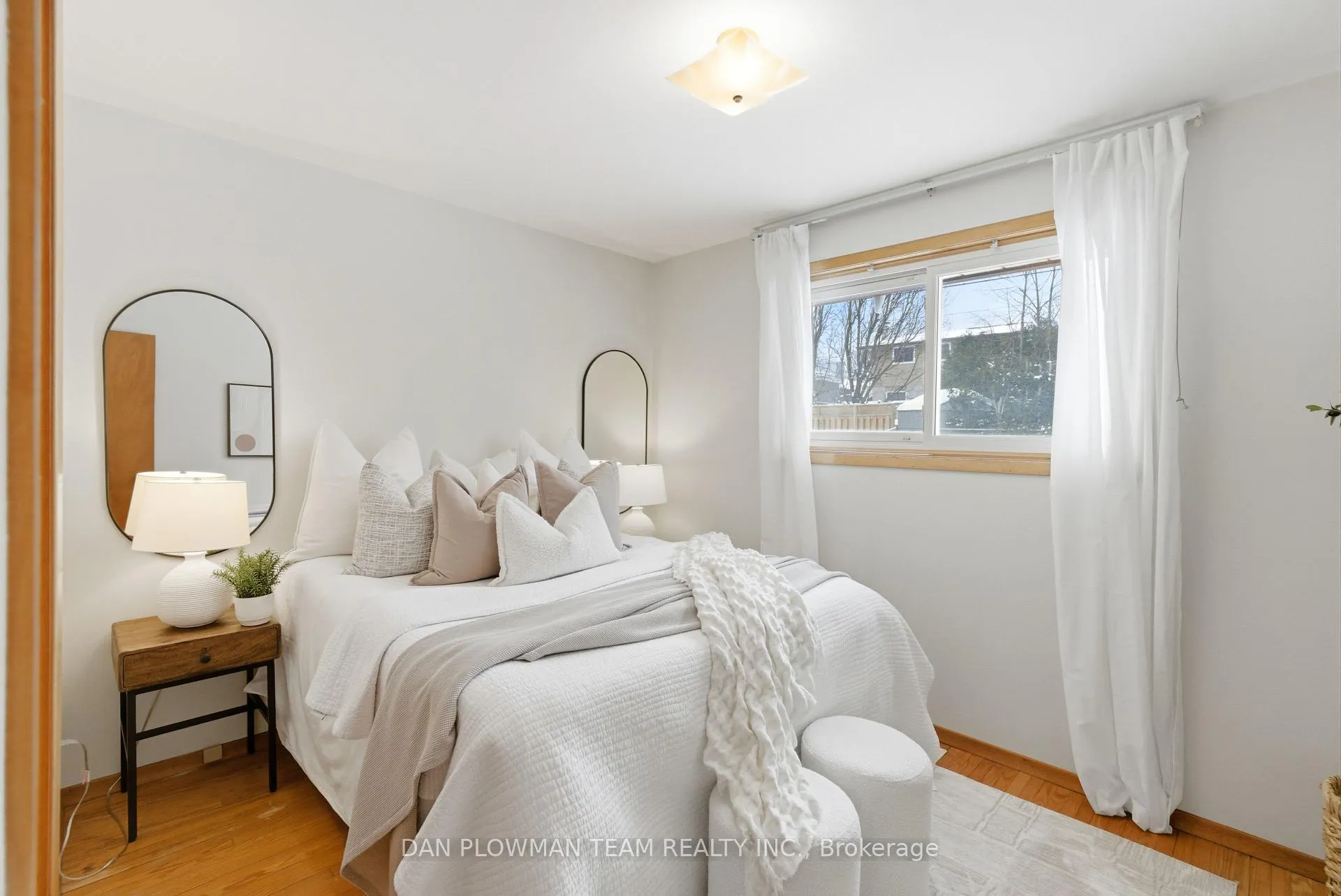 Photo 16 of 268 Nipigon Street, Oshawa, McLaughlin — HOMEH