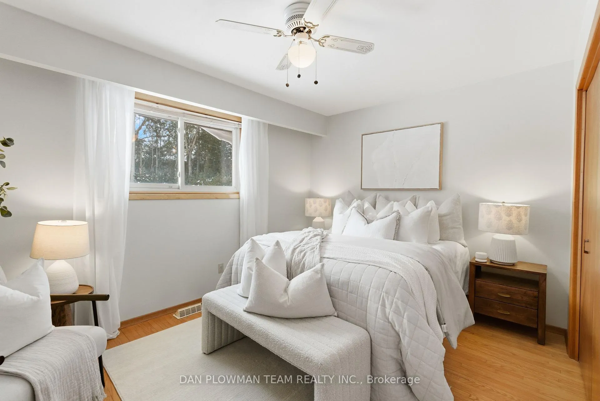 Photo 19 of 268 Nipigon Street, Oshawa, McLaughlin — HOMEH