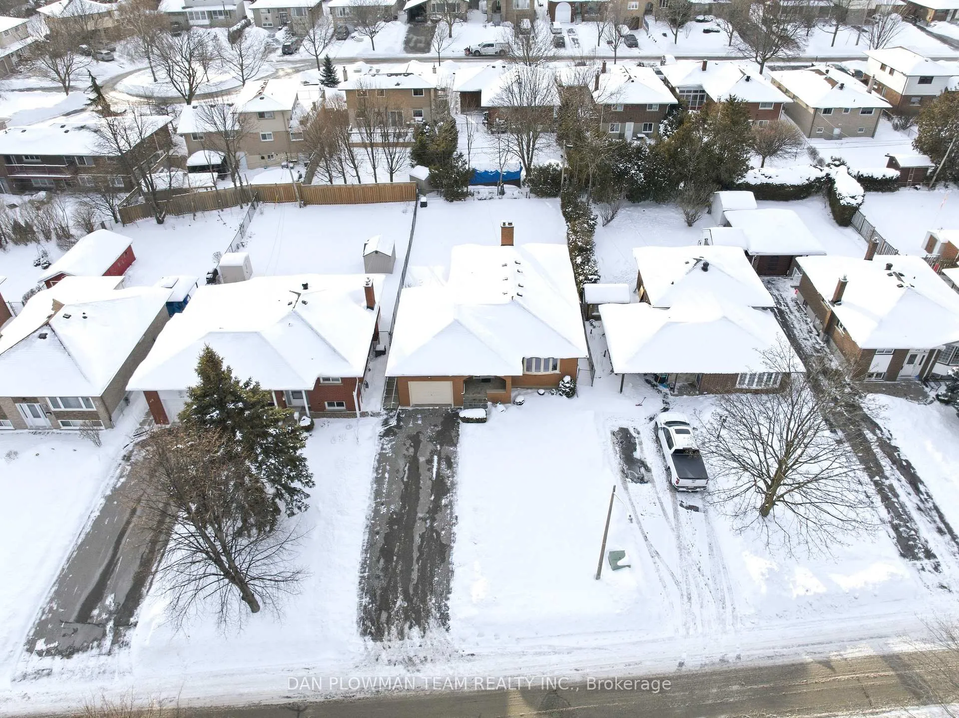 Photo 43 of 268 Nipigon Street, Oshawa, McLaughlin — HOMEH