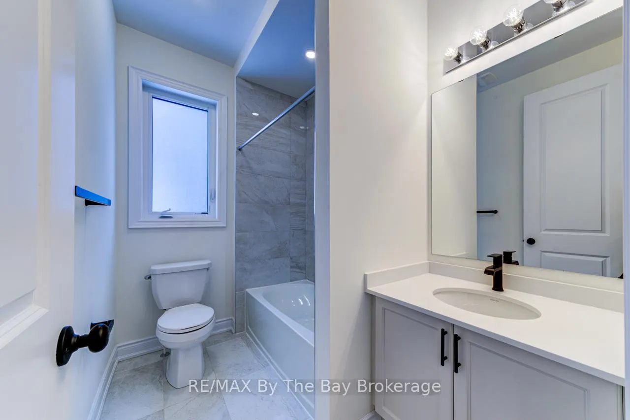 Photo 9 of 170 Mapleside Drive, Wasaga Beach — HOMEH