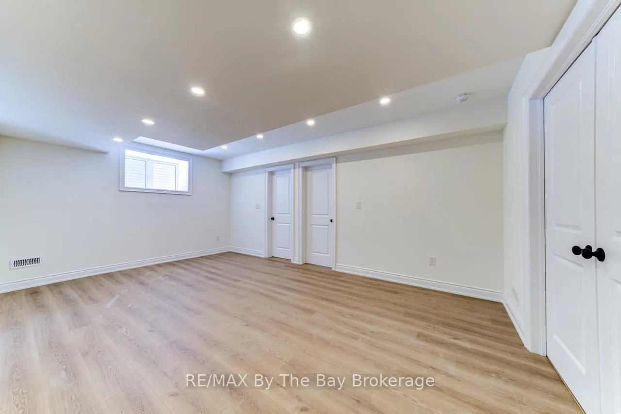 Photo 23 of 170 Mapleside Drive, Wasaga Beach — HOMEH