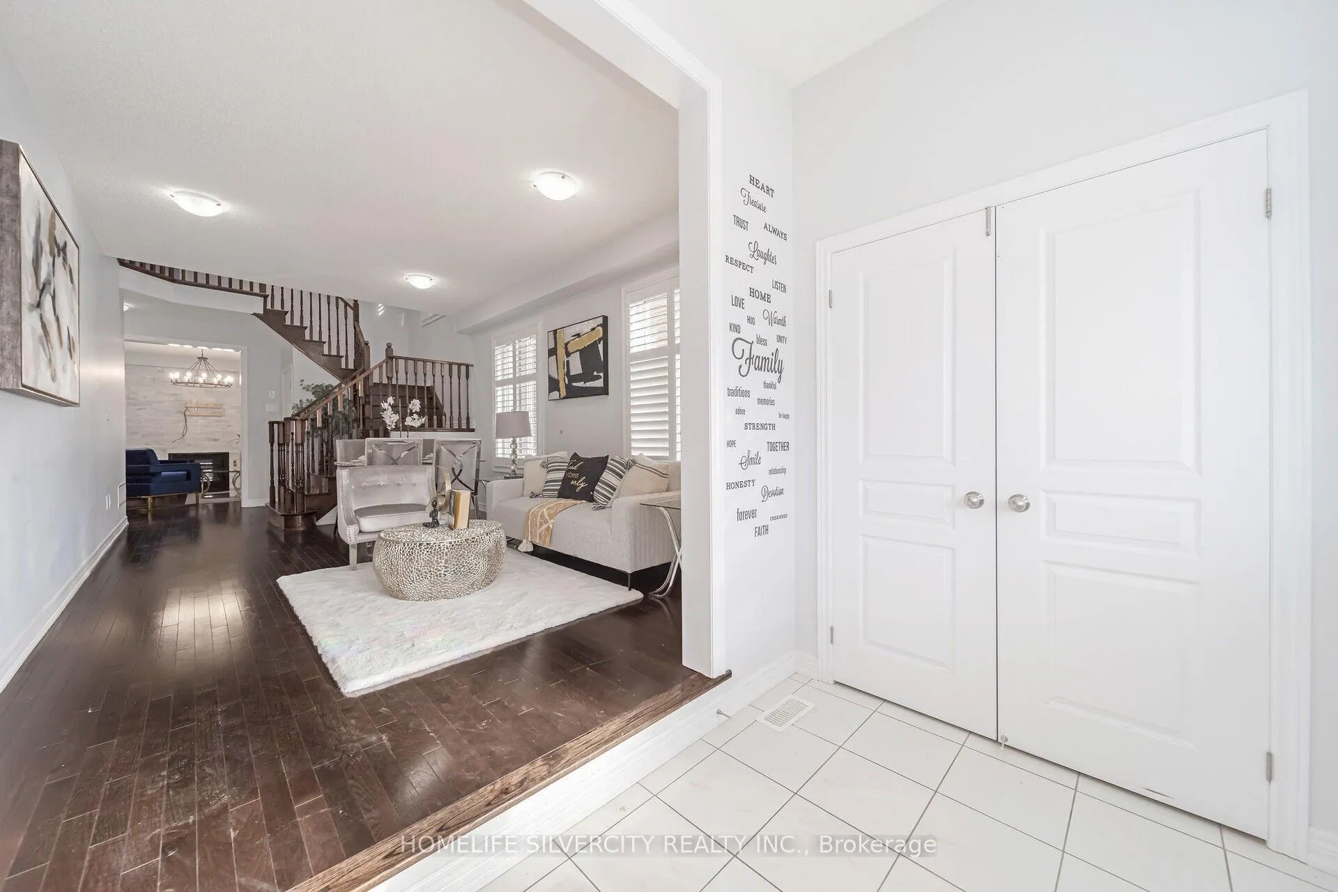 Photo 5 of 373 Robert Parkinson Drive, Brampton, Northwest Brampton — HOMEH