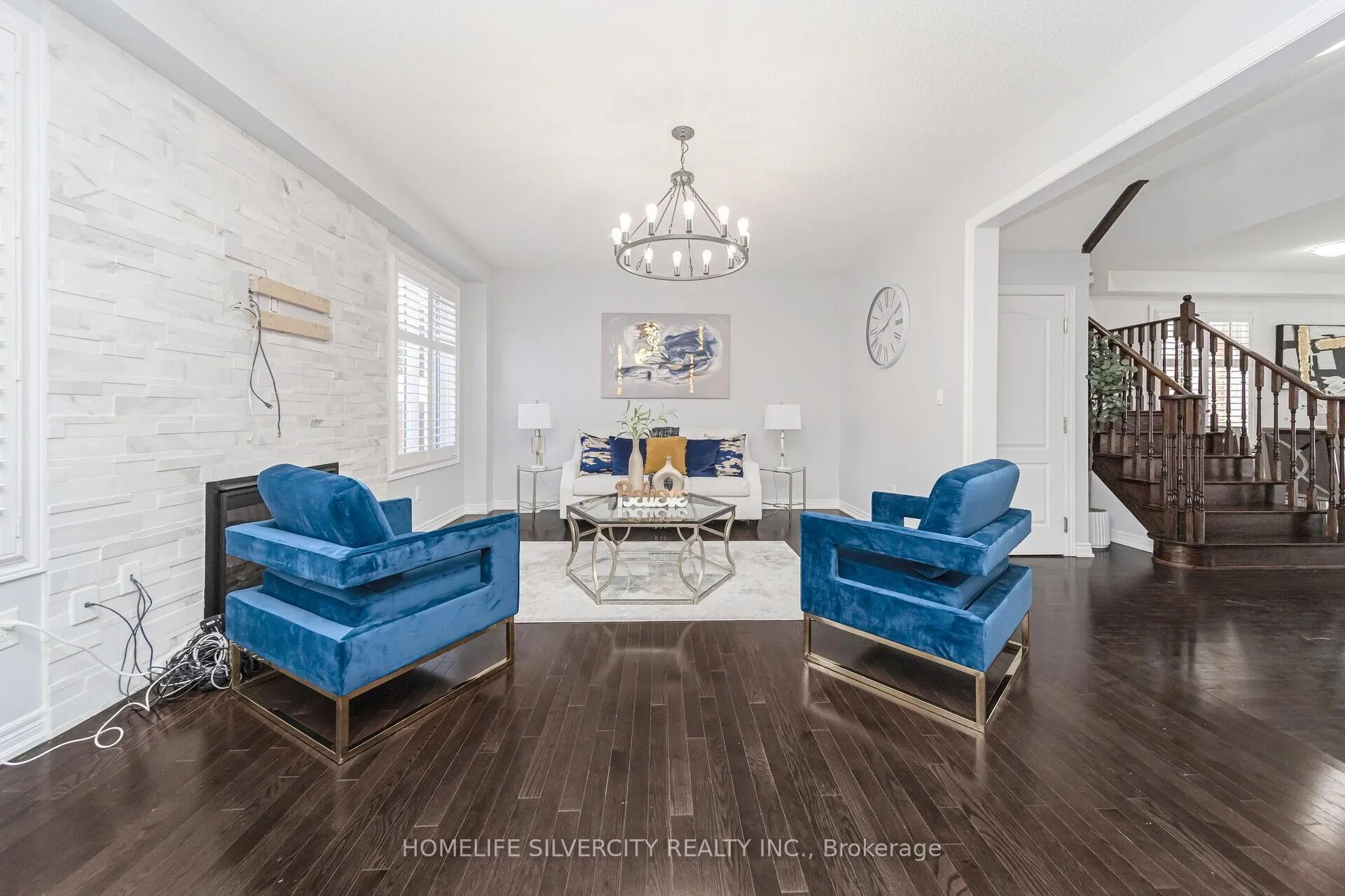 Photo 10 of 373 Robert Parkinson Drive, Brampton, Northwest Brampton — HOMEH