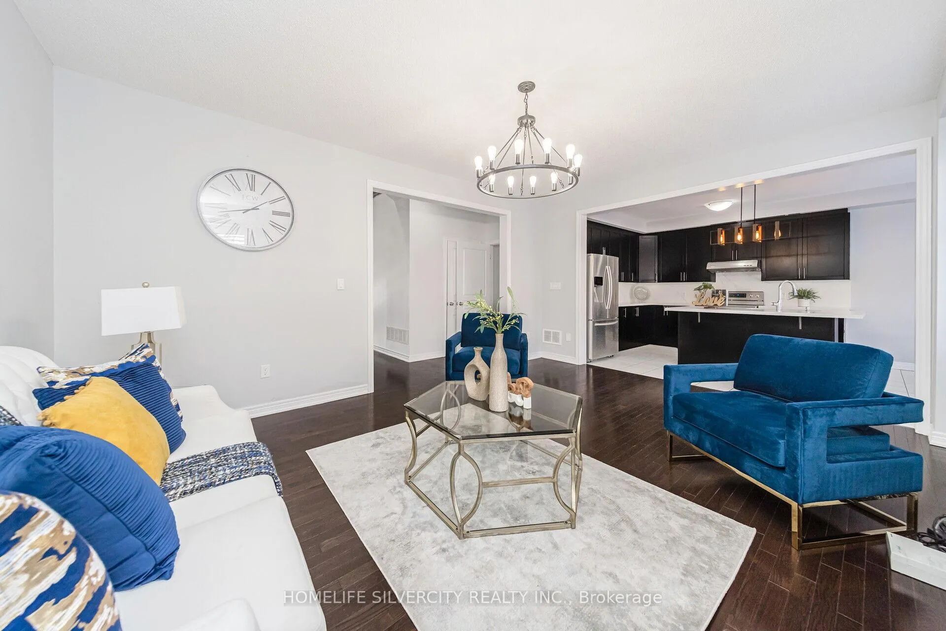 Photo 11 of 373 Robert Parkinson Drive, Brampton, Northwest Brampton — HOMEH