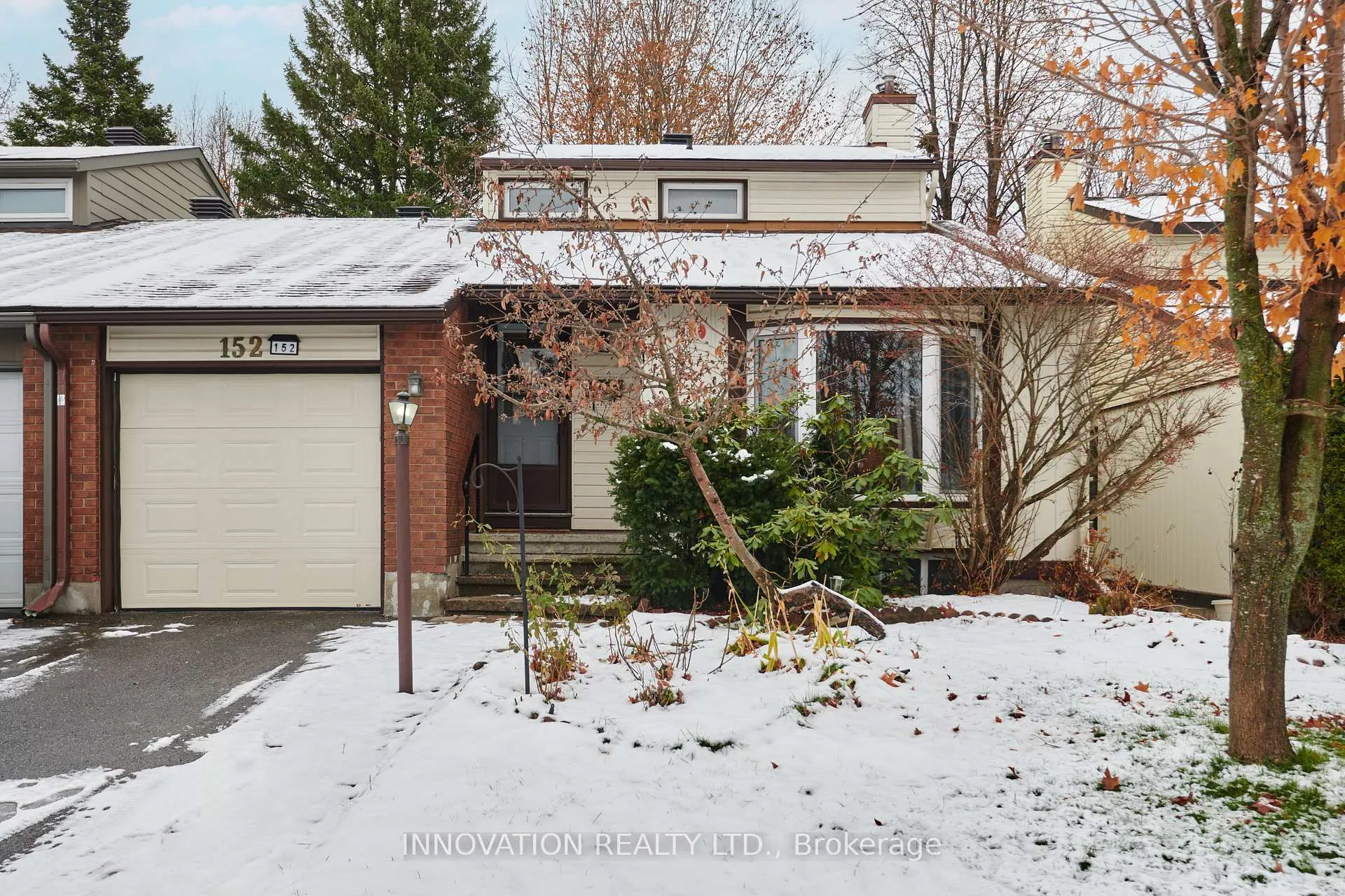 Front of 152 Burnetts Grove Circle