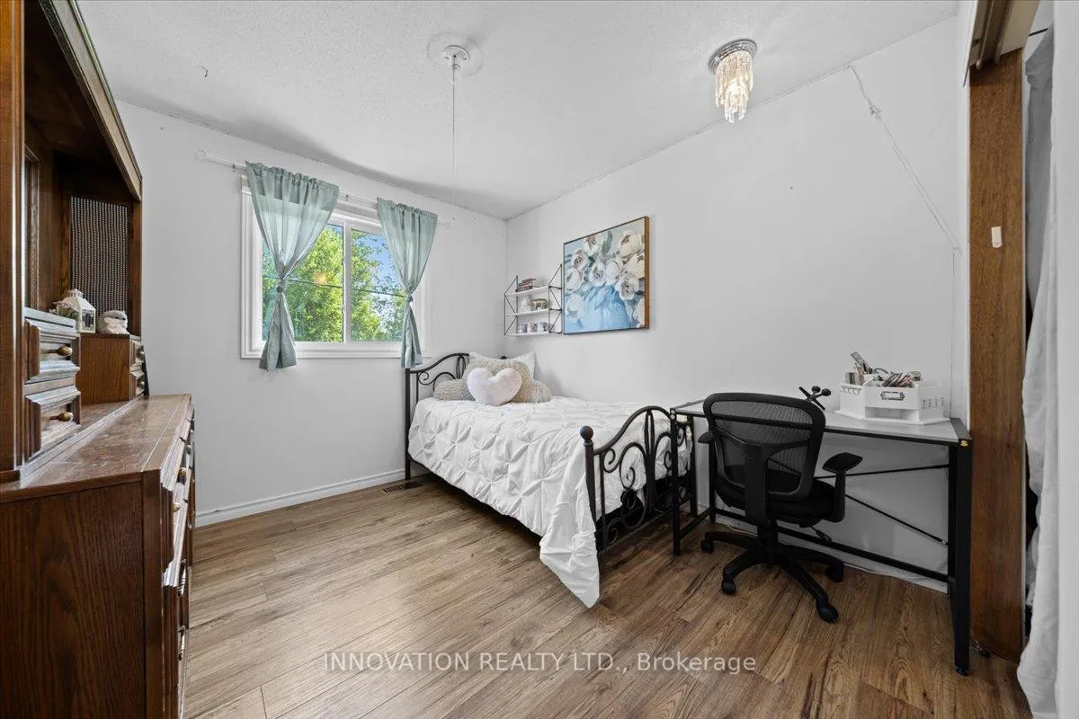 Photo 20 of 41 King Street Drive, Ottawa, Richmond — HOMEH