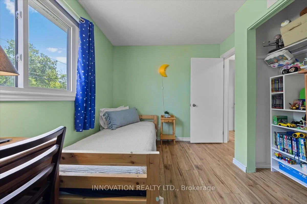 Photo 21 of 41 King Street Drive, Ottawa, Richmond — HOMEH