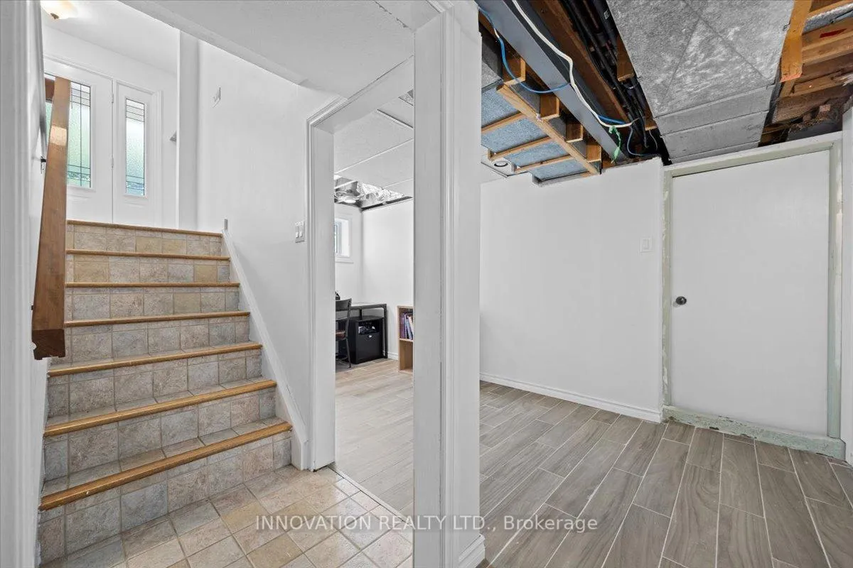 Photo 22 of 41 King Street Drive, Ottawa, Richmond — HOMEH