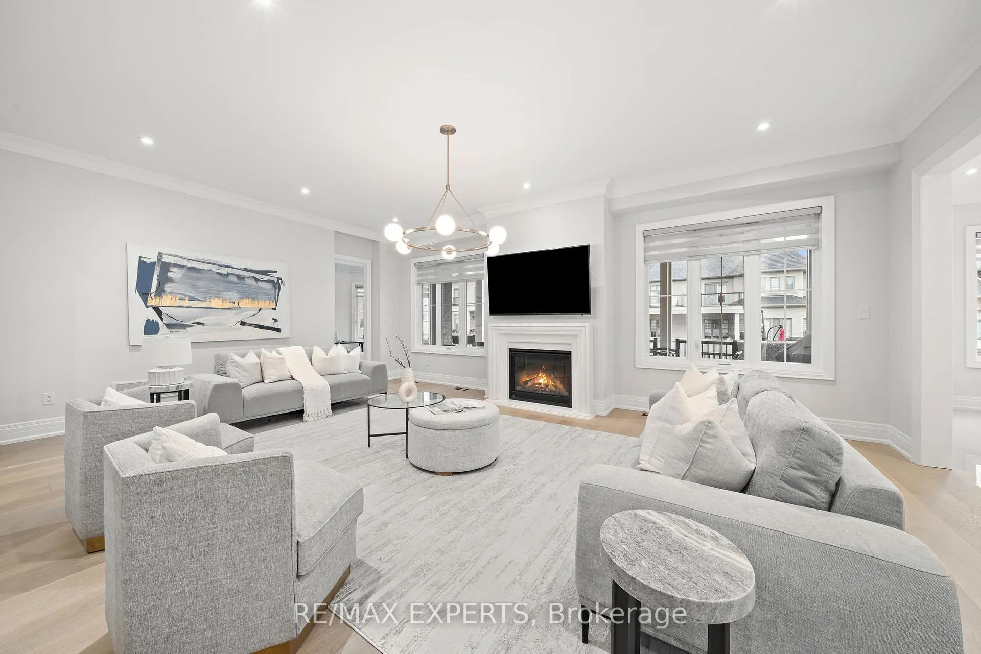Photo 25 of 16 Raymond Love Court, King, King City — HOMEH