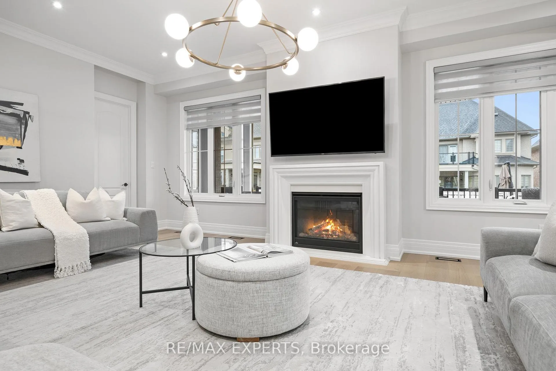 Photo 26 of 16 Raymond Love Court, King, King City — HOMEH
