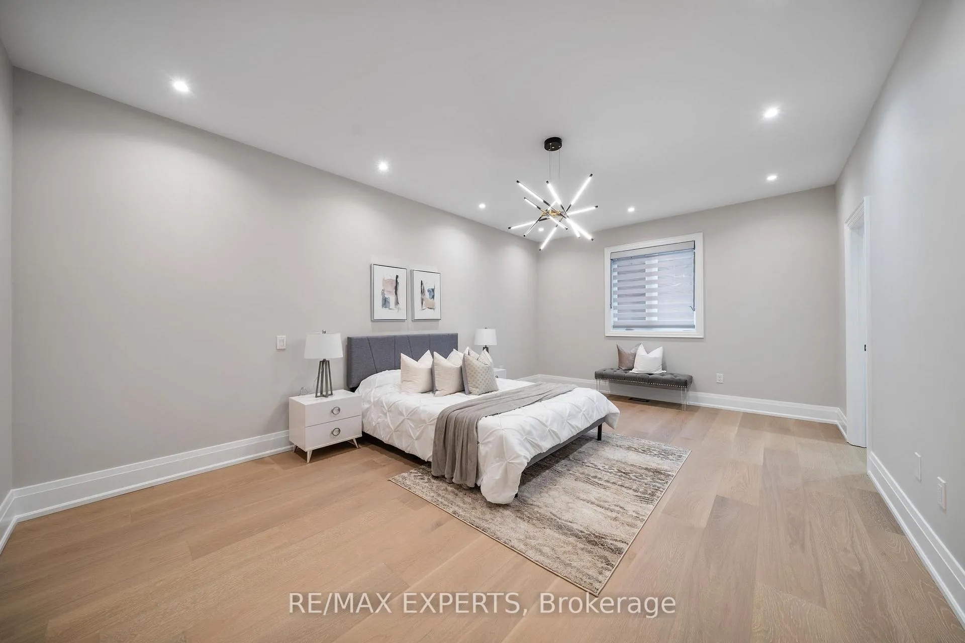 Photo 41 of 16 Raymond Love Court, King, King City — HOMEH