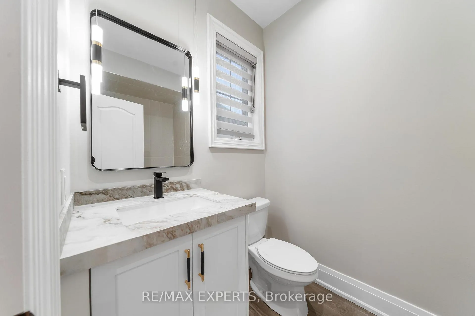 Photo 42 of 16 Raymond Love Court, King, King City — HOMEH