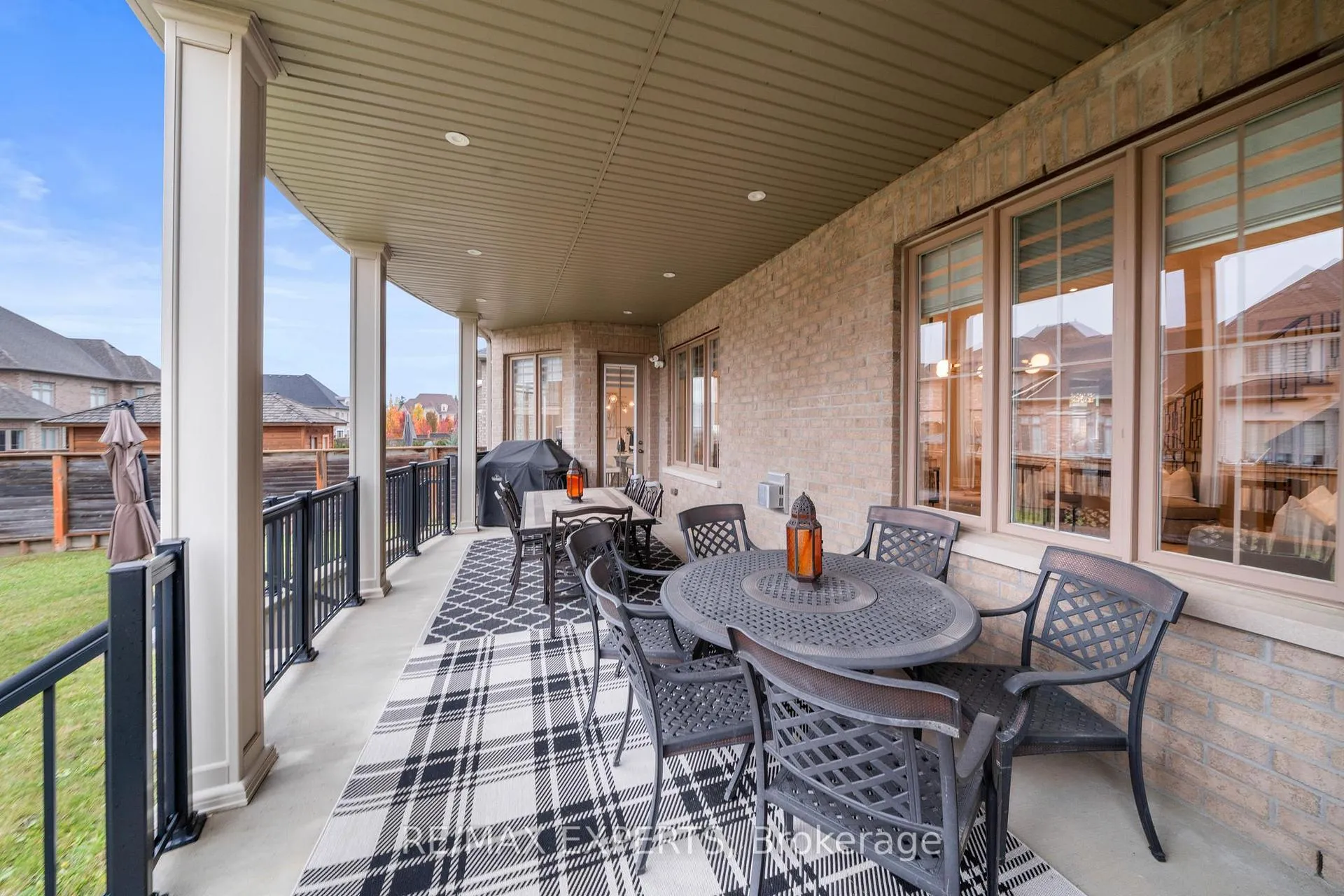 Photo 48 of 16 Raymond Love Court, King, King City — HOMEH