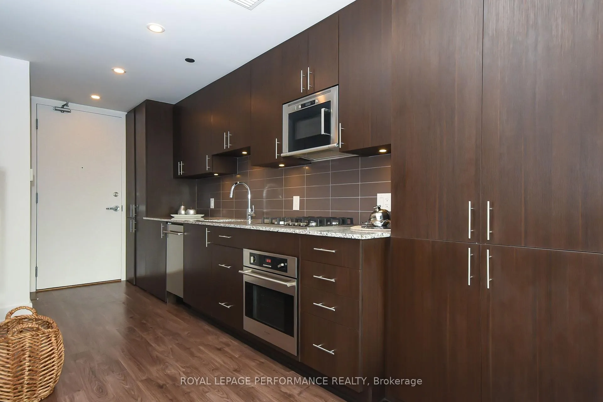 Photo 11 of Unit 309A, 7 Marquette Avenue, Ottawa, Vanier — HOMEH
