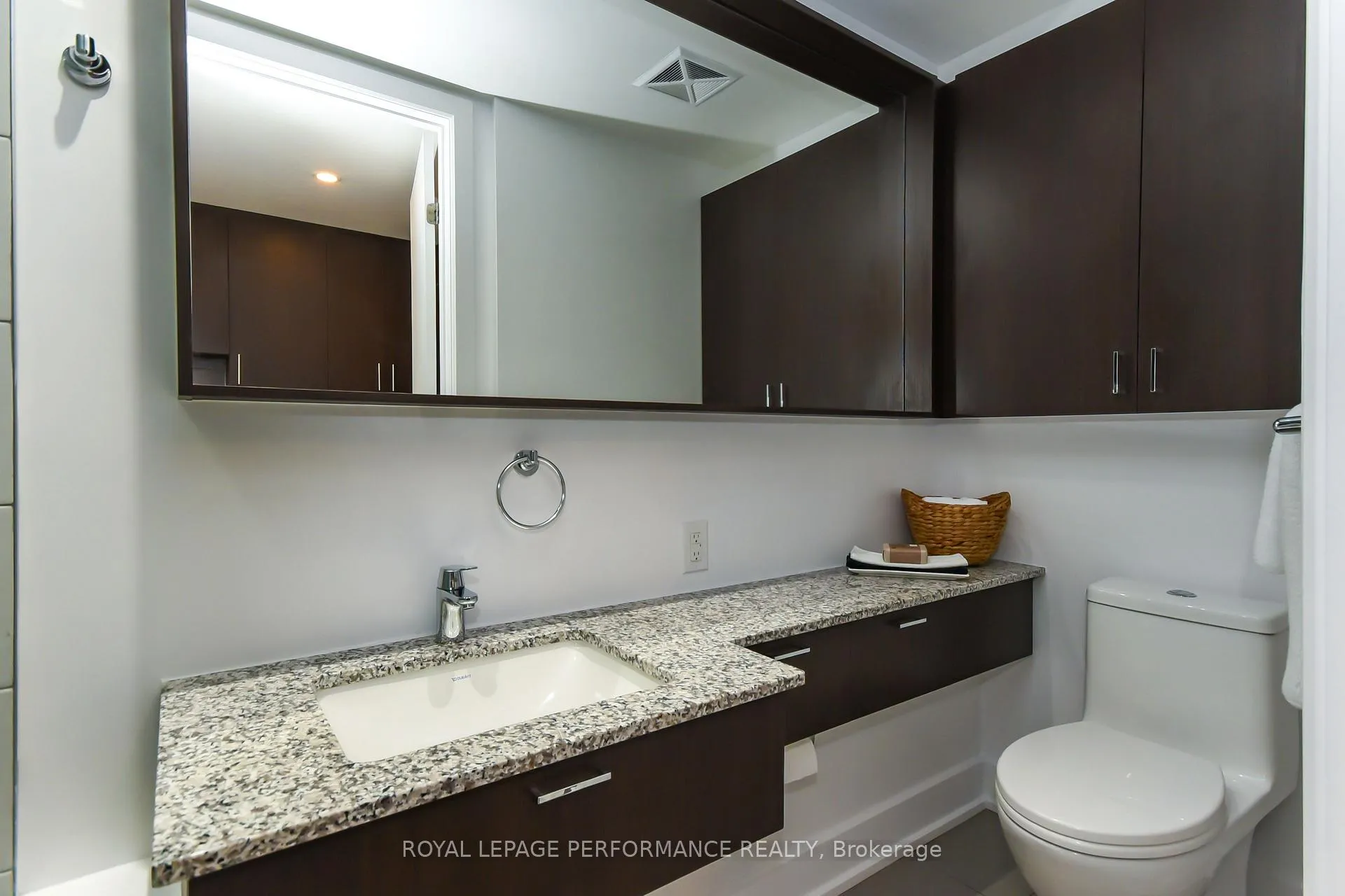 Photo 16 of Unit 309A, 7 Marquette Avenue, Ottawa, Vanier — HOMEH