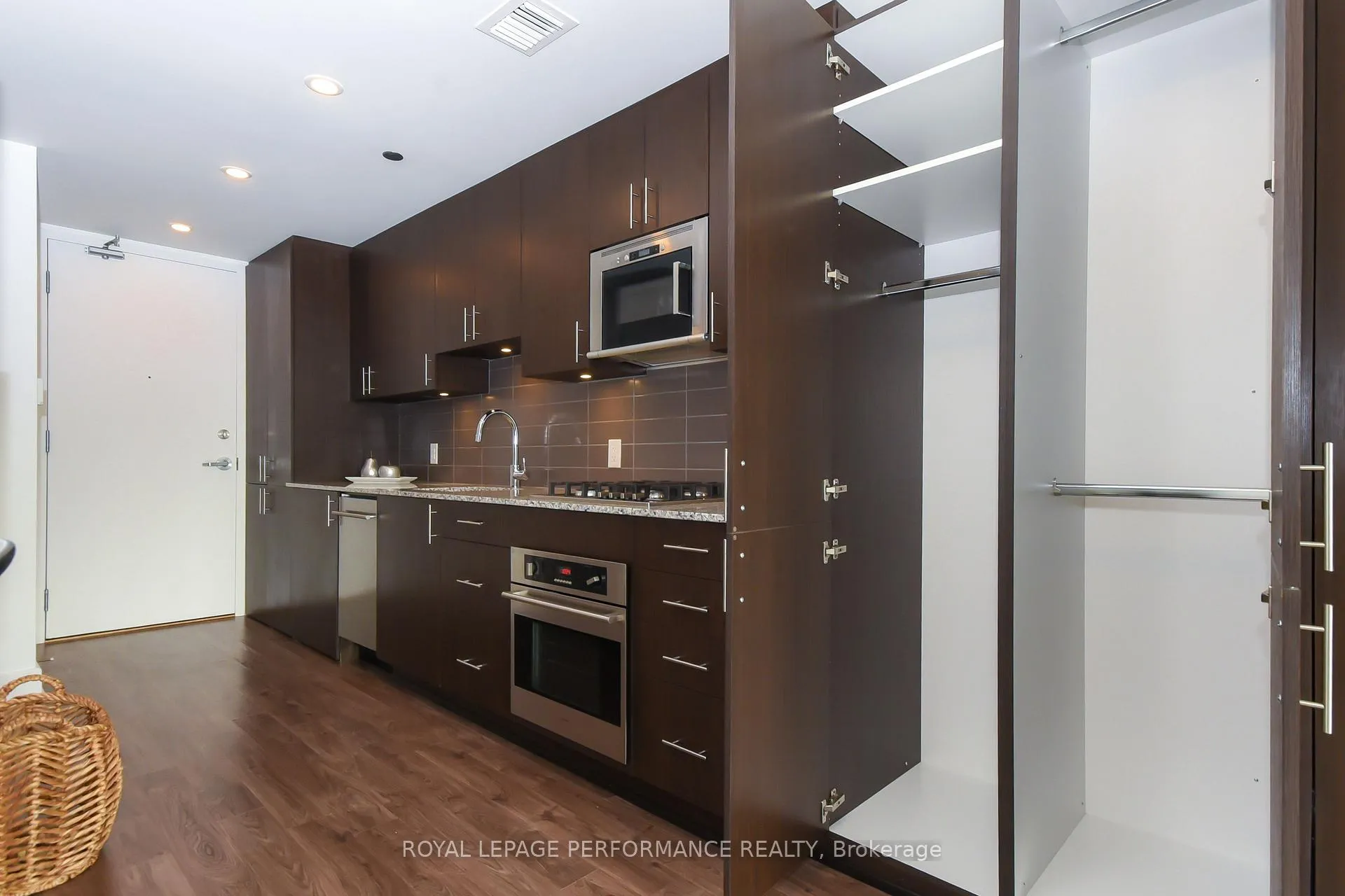 Photo 23 of Unit 309A, 7 Marquette Avenue, Ottawa, Vanier — HOMEH
