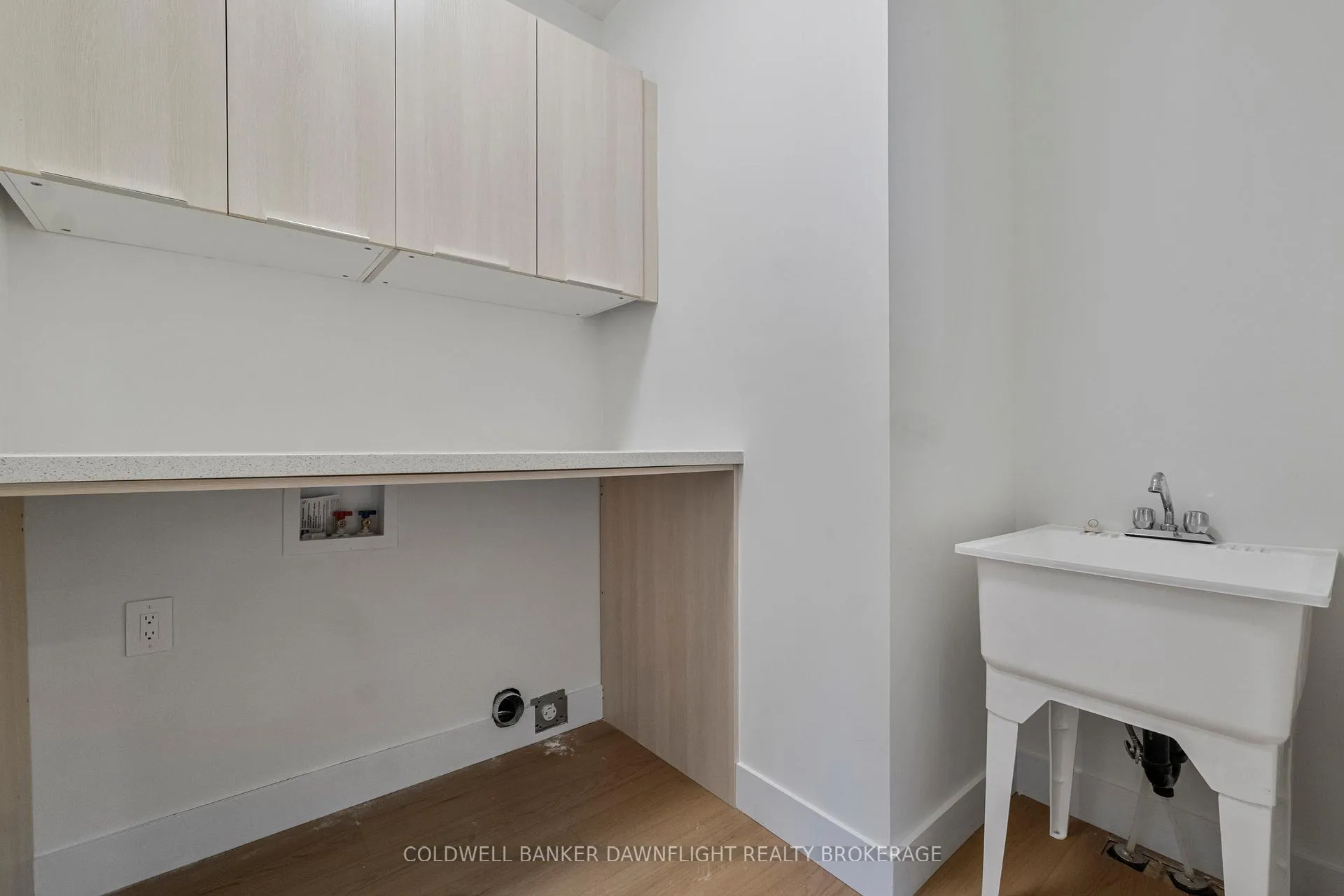 Photo 16 of 58 Moonlight Court, Central Huron, Clinton — HOMEH
