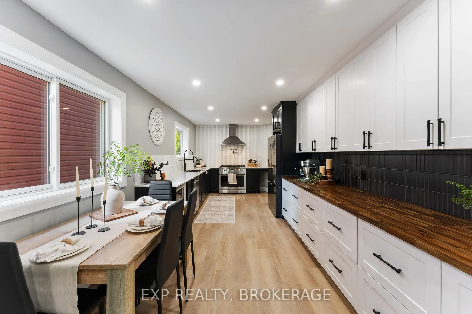 Photo 13 of 882 Clearfield Crescent, Kingston, North of Taylor-Kidd Blvd — HOMEH