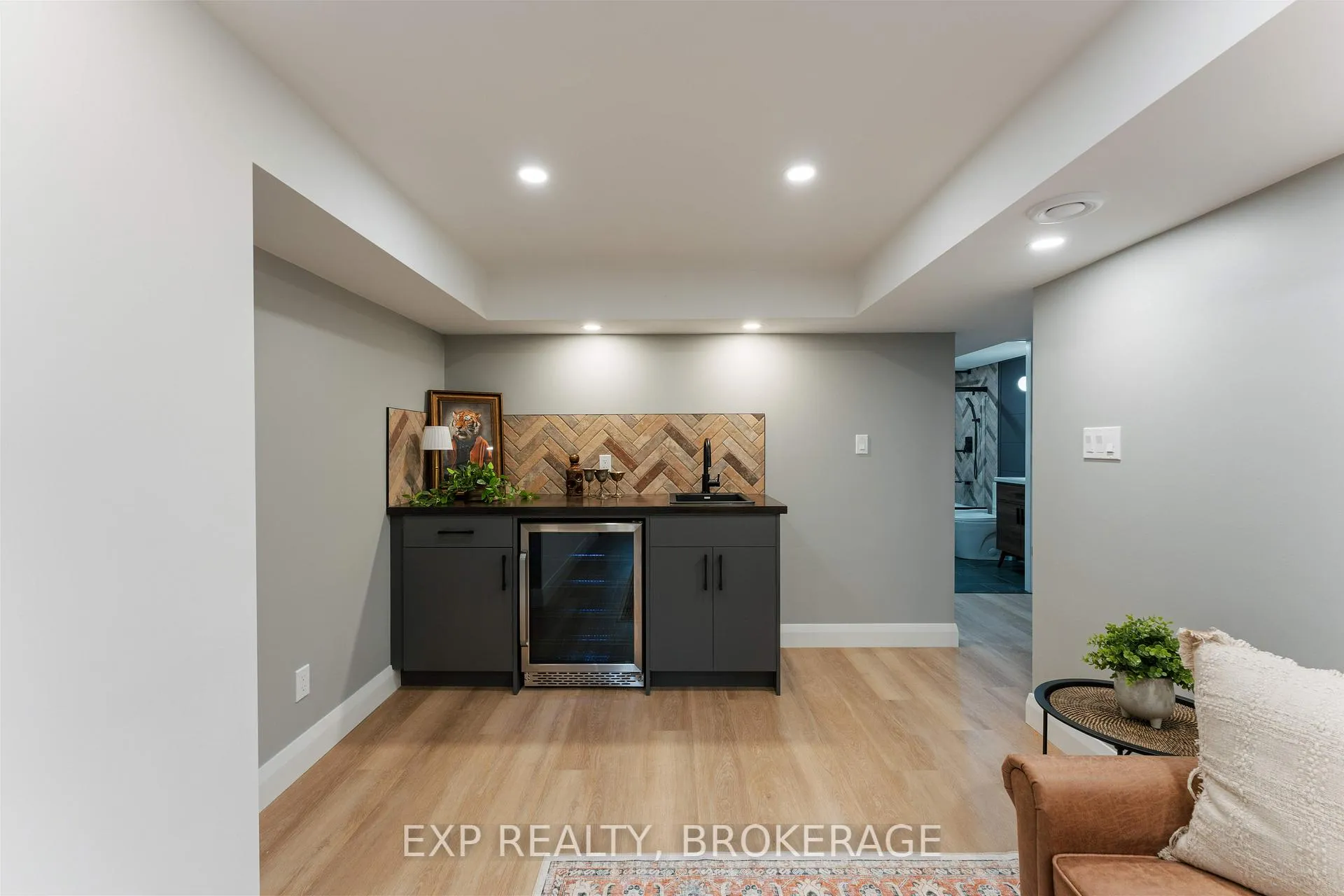 Photo 34 of 882 Clearfield Crescent, Kingston, North of Taylor-Kidd Blvd — HOMEH