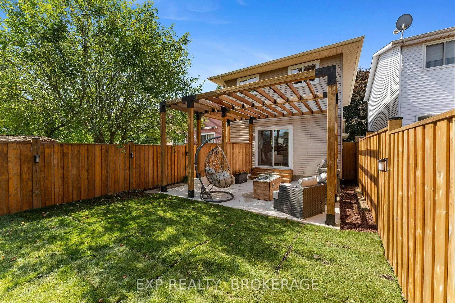 Photo 38 of 882 Clearfield Crescent, Kingston, North of Taylor-Kidd Blvd — HOMEH