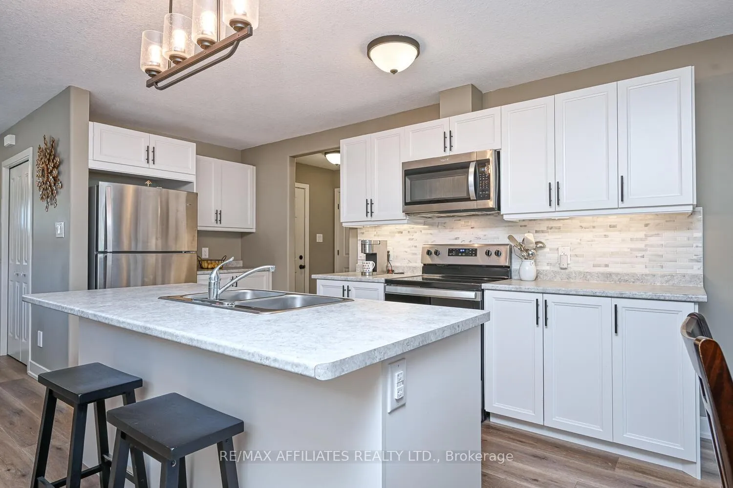 Photo 14 of 156 Ferrara Drive, Smiths Falls — HOMEH