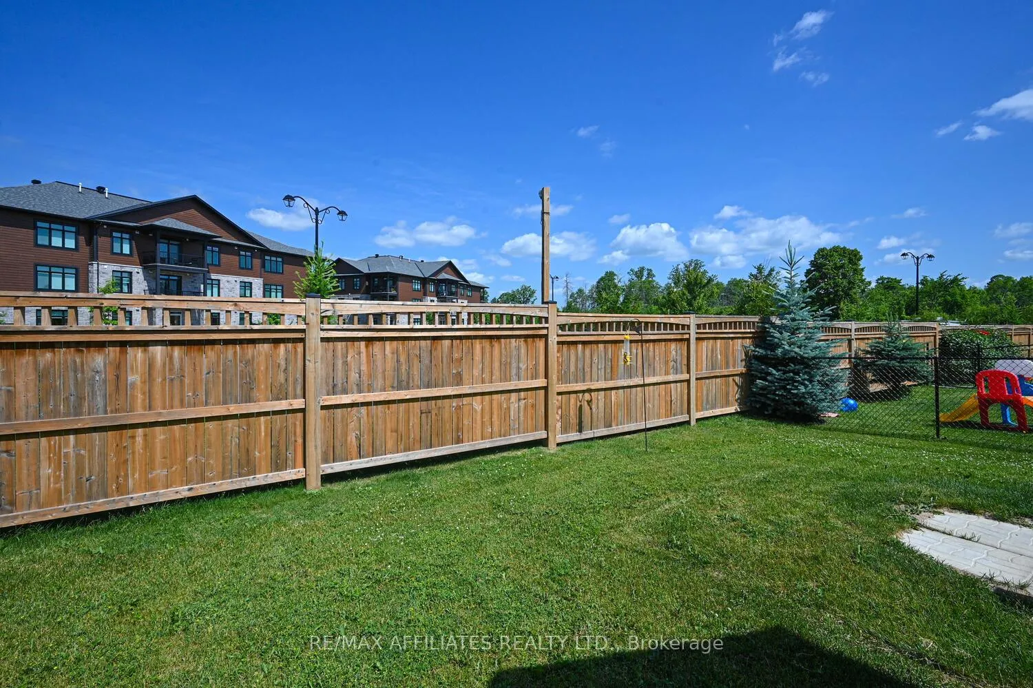 Photo 37 of 156 Ferrara Drive, Smiths Falls — HOMEH