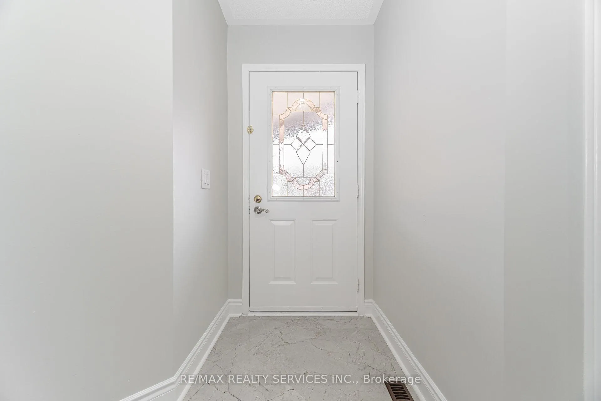 Photo 3 of 85 Nuffield Street, Brampton, Westgate — HOMEH